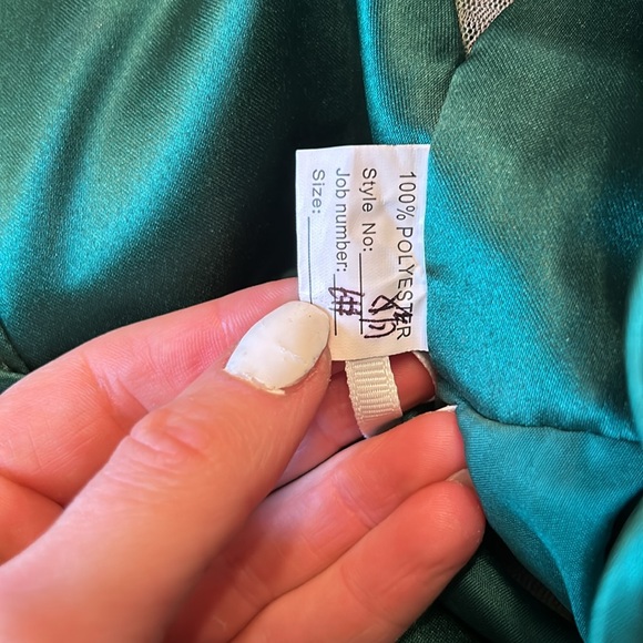 BEAUTIFUL GREEN PROM/ Wedding guest DRESS - Picture 5 of 5